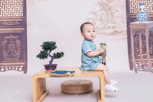 金湖孕妇几个月胸部变大